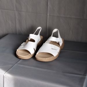 Naturalizer comfort sandals